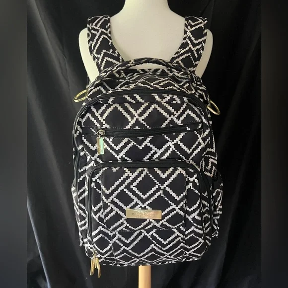 JUJUBE Be Right Back Diaper Bag Backpack - My Empress Black & White - Picture 6 of 16